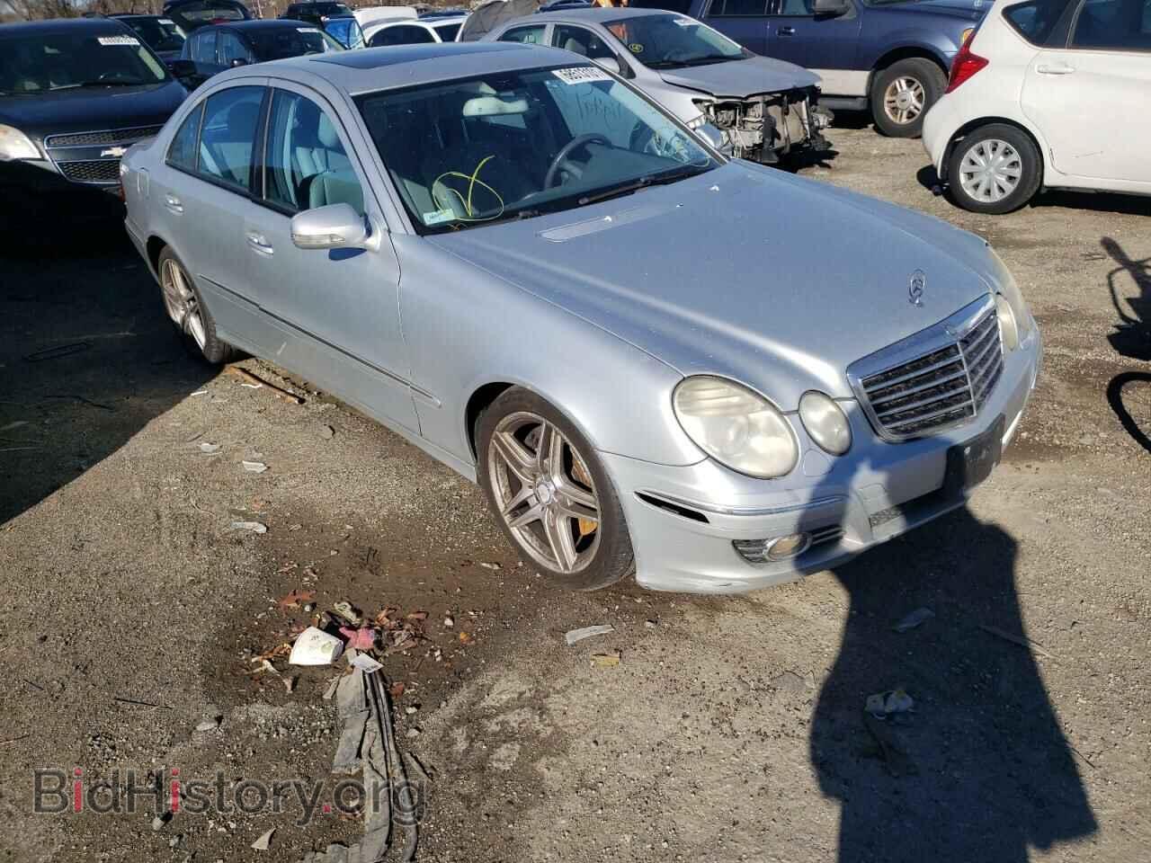 Photo WDBUF87X17X221592 - MERCEDES-BENZ E-CLASS 2007