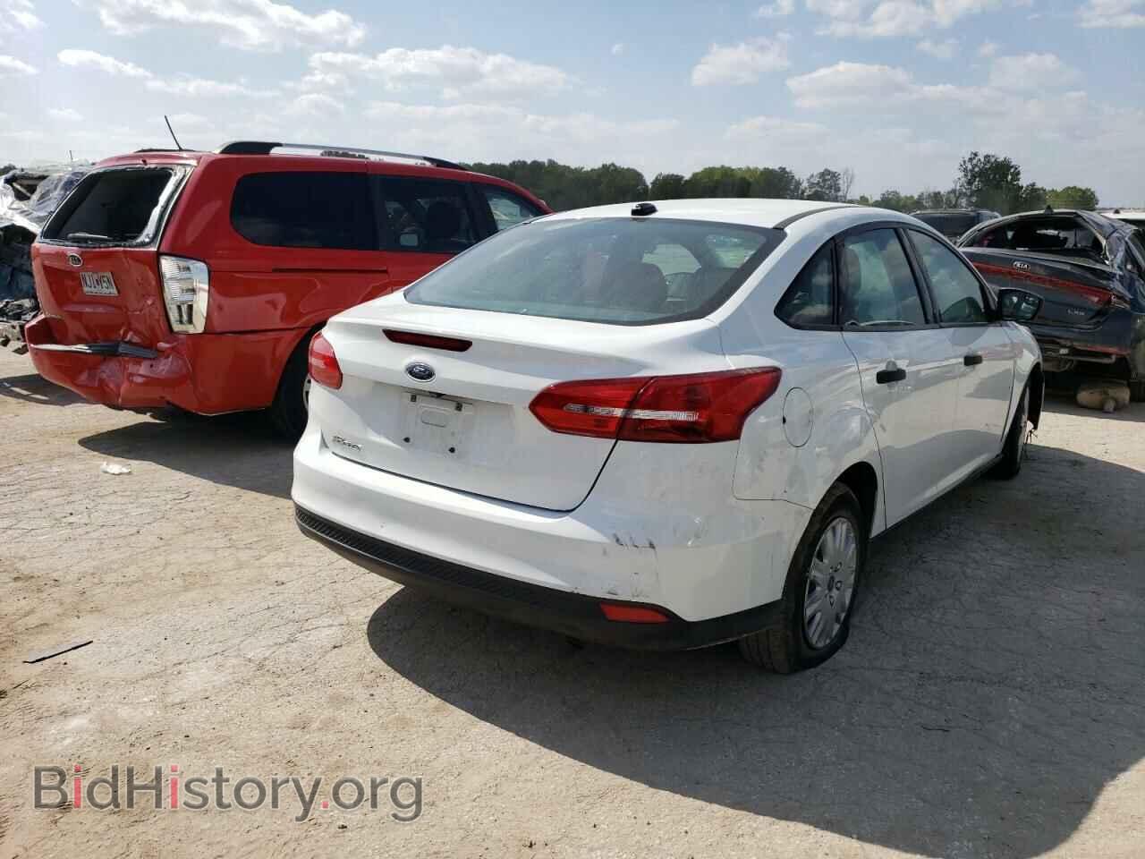 2018 FORD FOCUS - VIN: 1FADP3E2XJL303916 - Фото 3