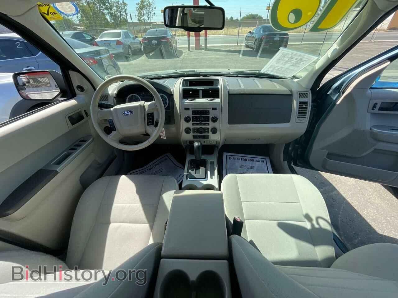 2010 FORD ESCAPE - VIN: 1FMCU0DG2AKD20074 - Фото 9