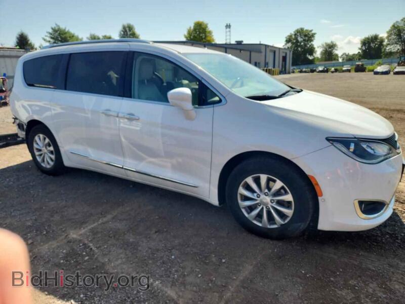 2018 Chrysler PACIFICA (VIN 2C4RC1EG3JR131294) — фото 4 из 14
