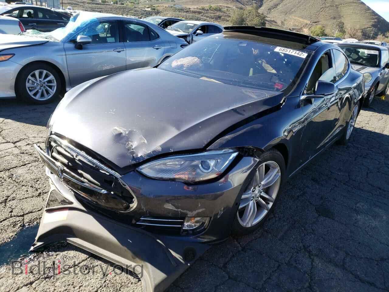 Фотография 5YJSA1H26FF085776 - TESLA MODEL S 2015