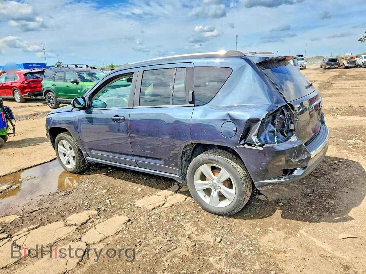 2015 JEEP COMPASS - VIN: 1C4NJCEA1FD209996 - Photo 2