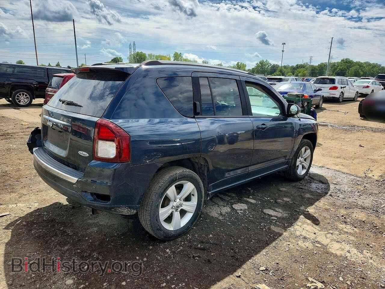 2015 JEEP COMPASS - VIN: 1C4NJCEA1FD209996 - Photo 3