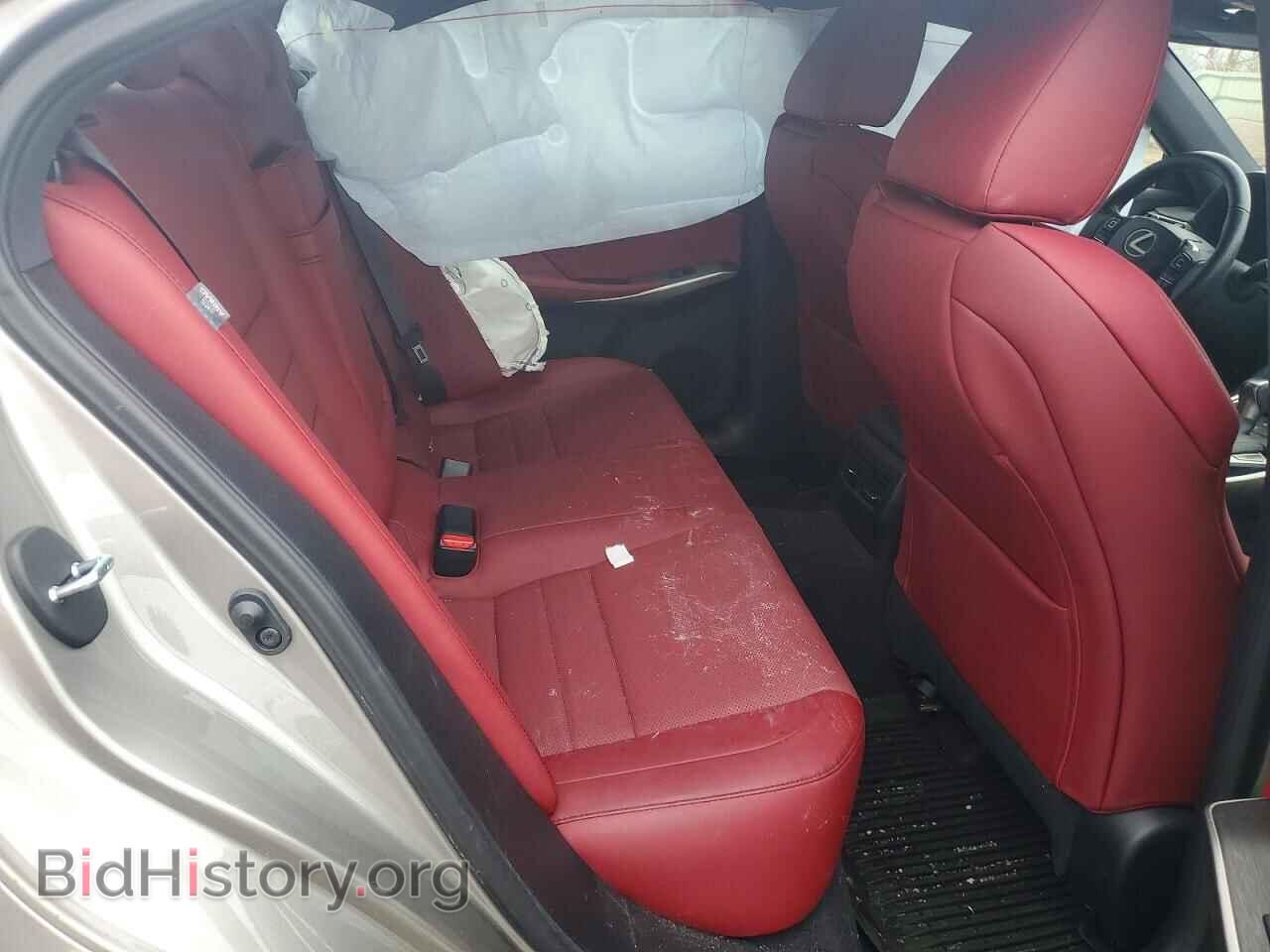 2020 LEXUS IS - VIN: JTHG81F23L5041010 - Photo 19