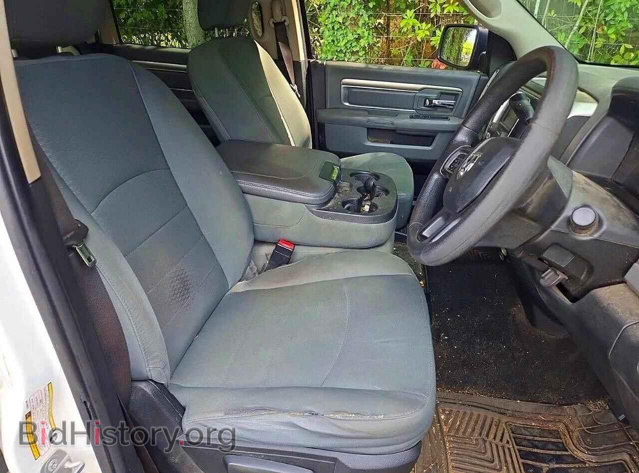 2015 RAM 2500 - VIN: 3C6TR5DTXFG684796 - Photo 5