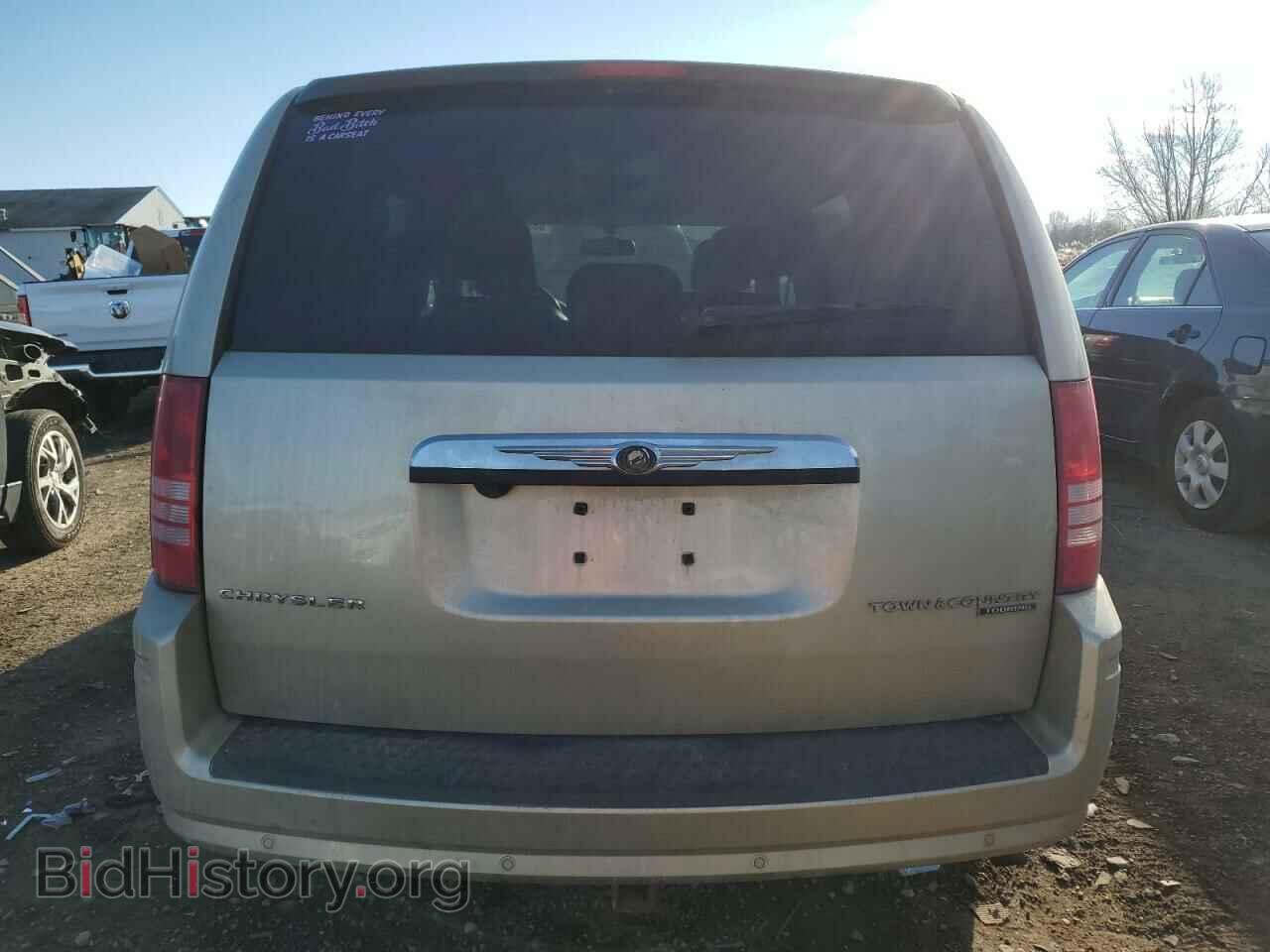2010 CHRYSLER MINIVAN - VIN: 2A4RR8D1XAR456961 - Фото 6