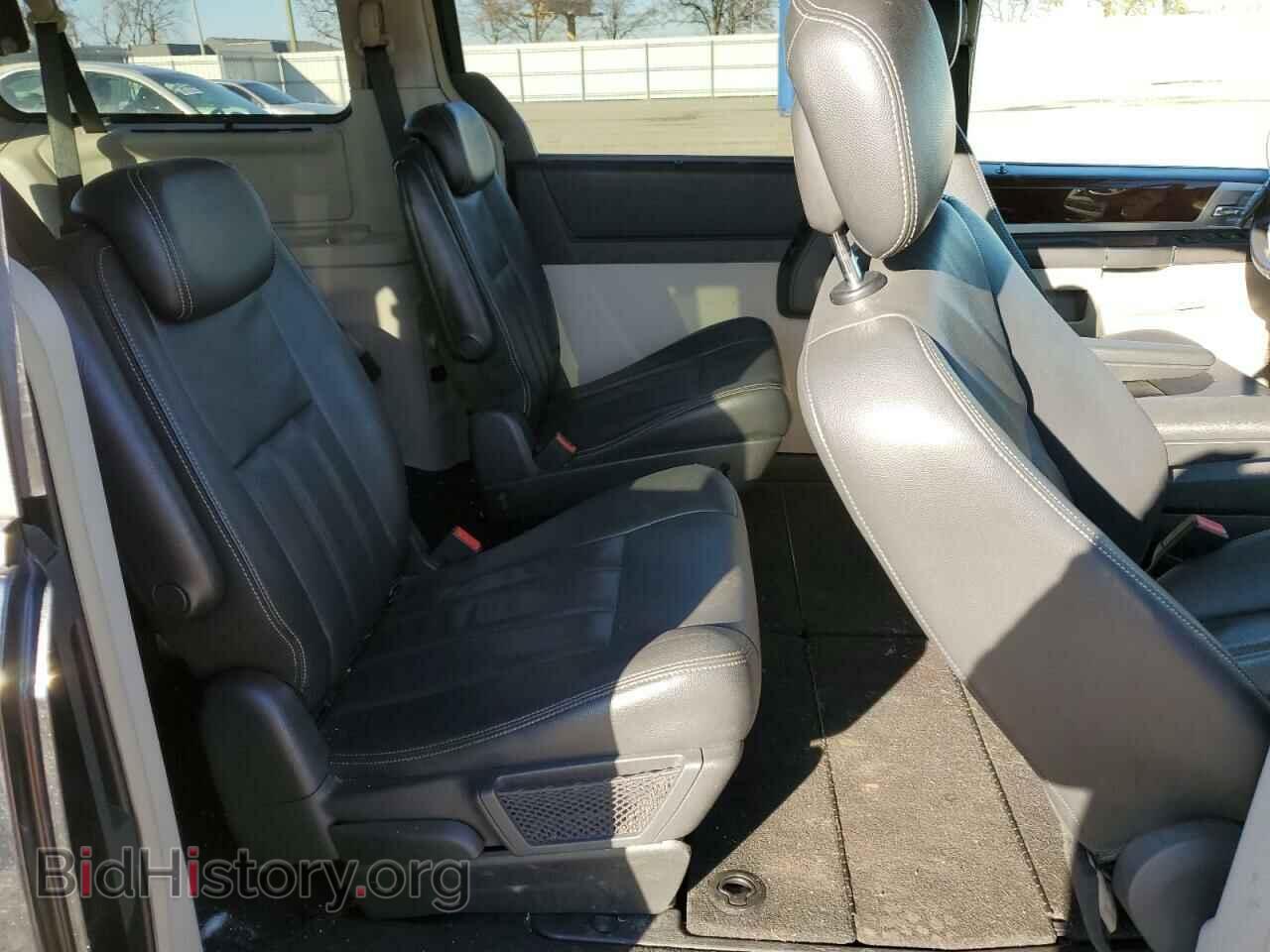 2010 CHRYSLER MINIVAN - VIN: 2A4RR8D13AR386526 - Фото 11