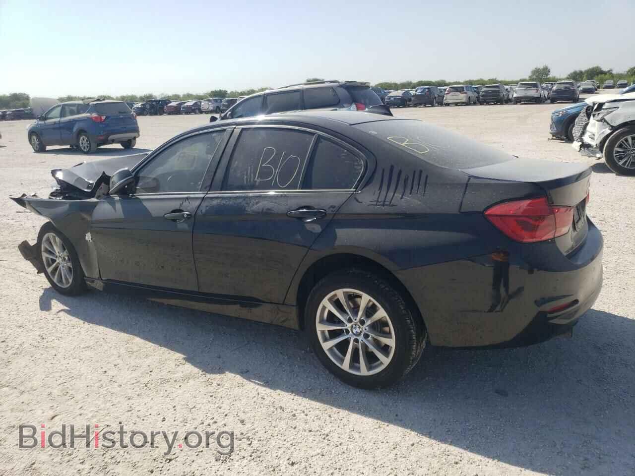 2016 BMW 3 SERIES - VIN: WBA8E1G53GNU10653 - Фото 2