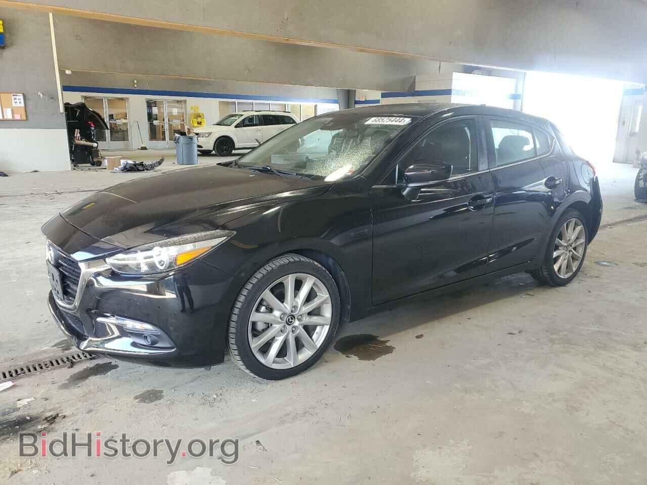 Фотография 3MZBN1M37HM133056 - MAZDA 3 2017