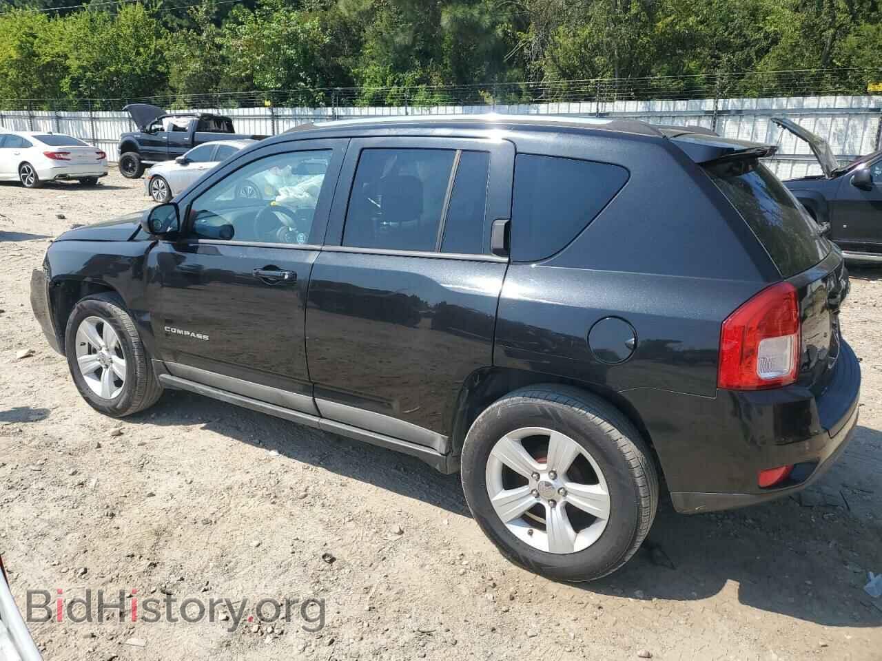 2011 JEEP COMPASS - VIN: 1J4NT1FA4BD138827 - Фото 2