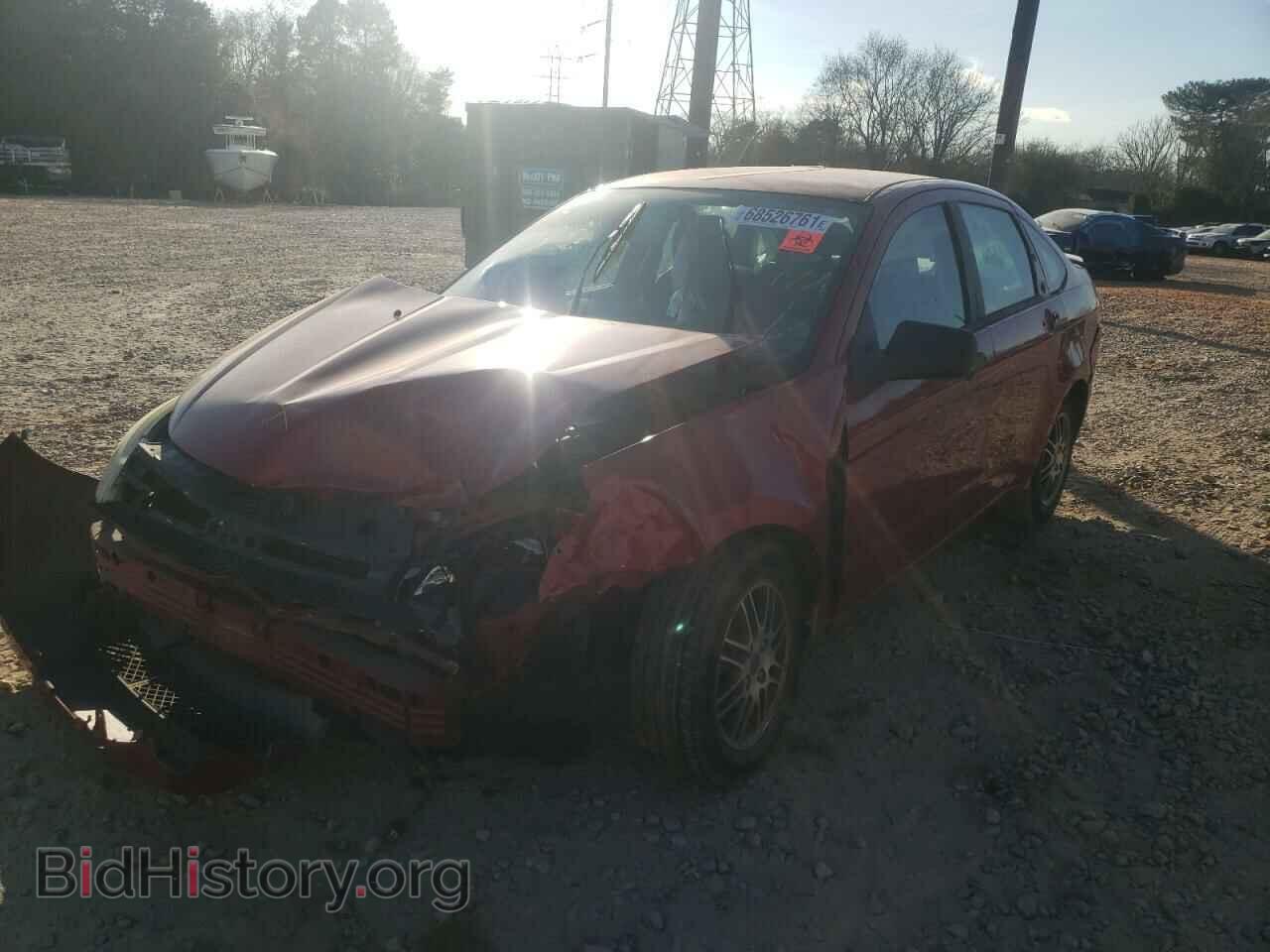 2011 FORD FOCUS - VIN: 1FAHP3FN5BW188961 - Фото 2
