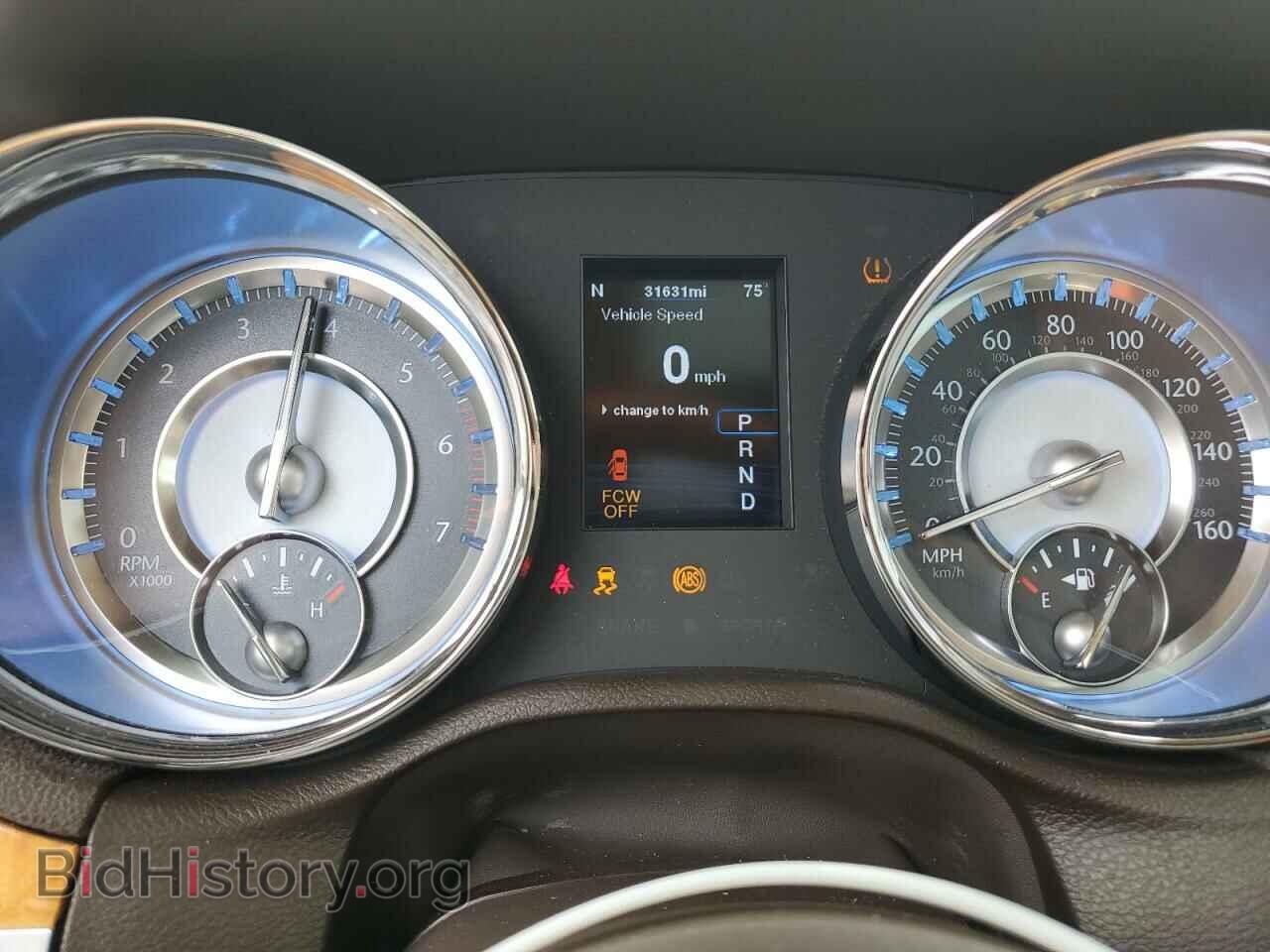 2012 CHRYSLER 300 - VIN: 2C3CCAET5CH186104 - Фото 9