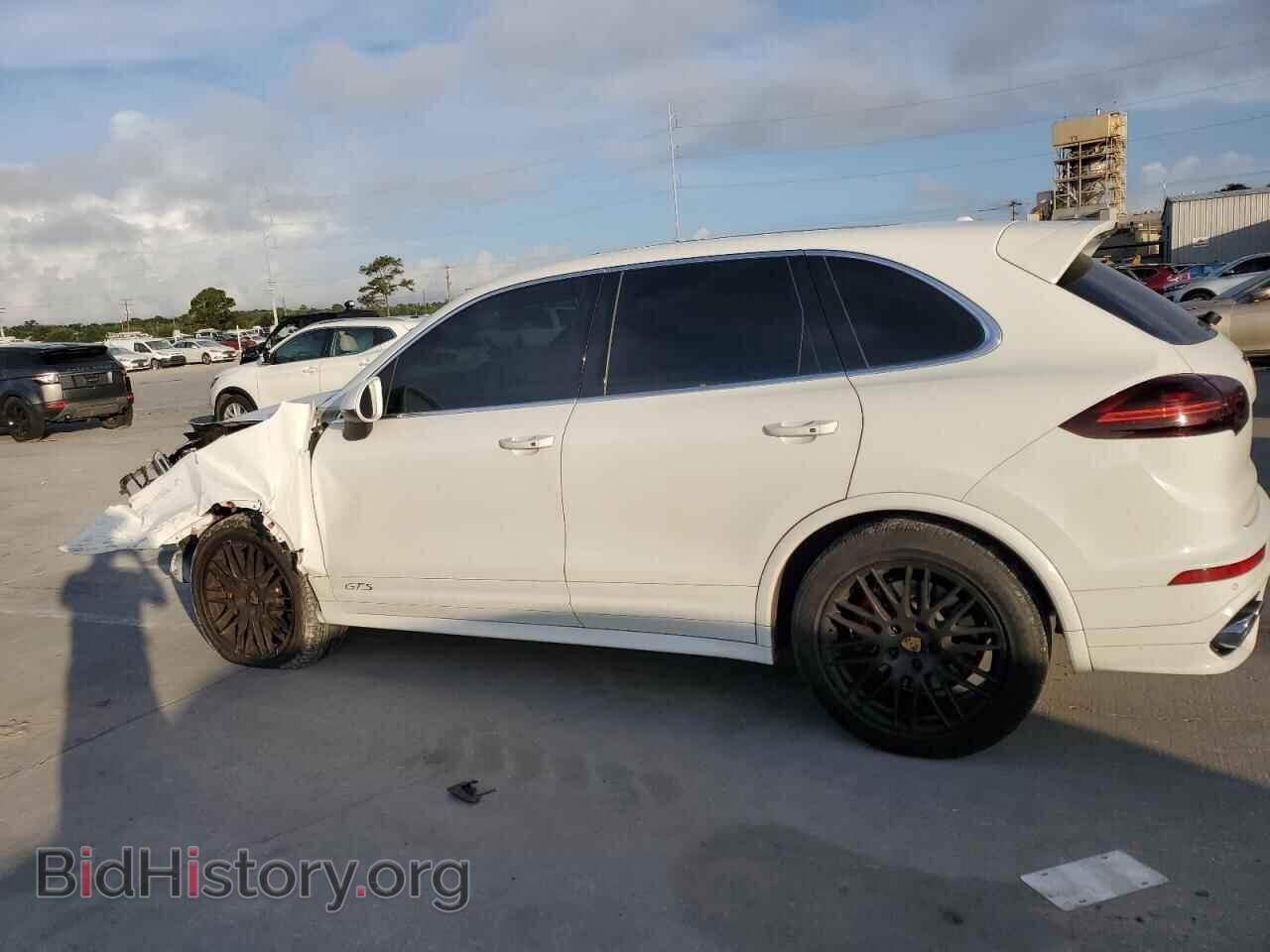 2016 PORSCHE CAYENNE - VIN: WP1AD2A21GLA75494 - Фото 2