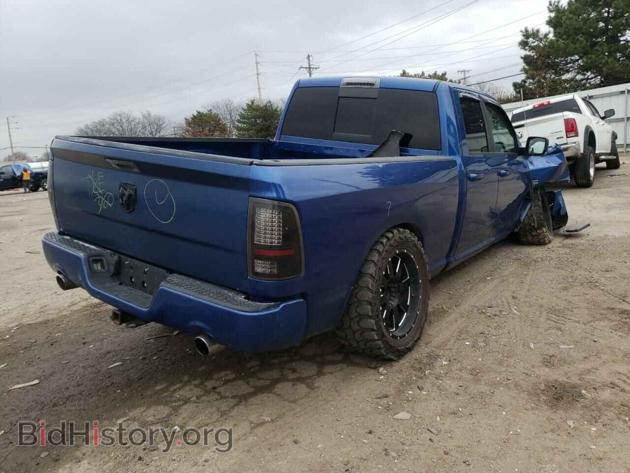 2011 DODGE RAM 1500 - VIN: 1D7RB1GT8BS615657 - Фото 4