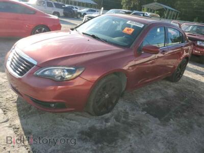 2013 Chrysler 200 Touring, красный — VIN 1C3CCBBB6DN579782, Copart