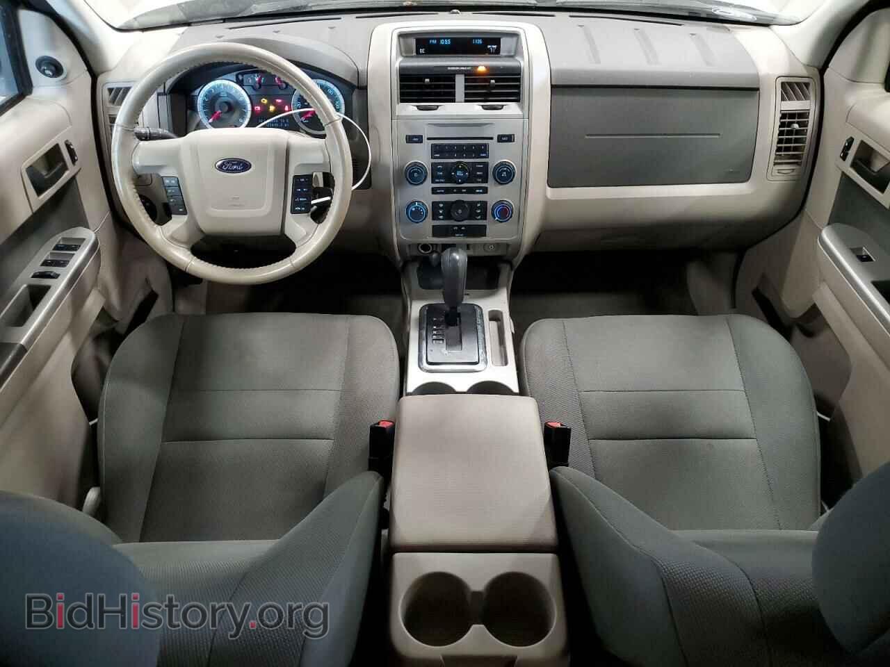 2010 FORD ESCAPE - VIN: 1FMCU0D78AKB24706 - Фото 8