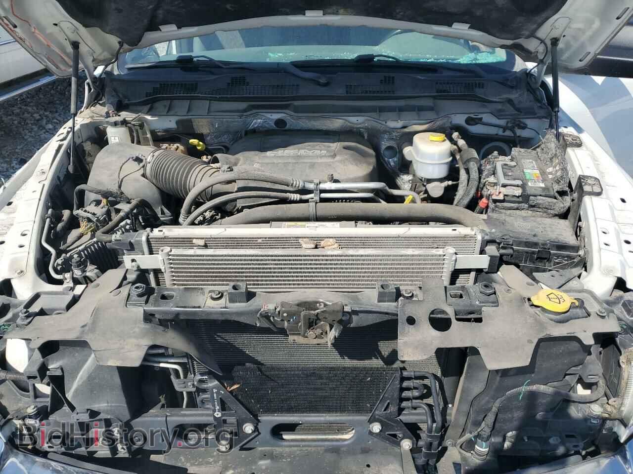 2015 RAM All Models - VIN: 3C6UR5DJ4FG669312 - Photo 11