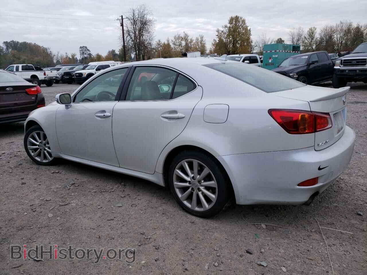 2010 LEXUS IS - VIN: JTHCF5C25A5041863 - Фото 2