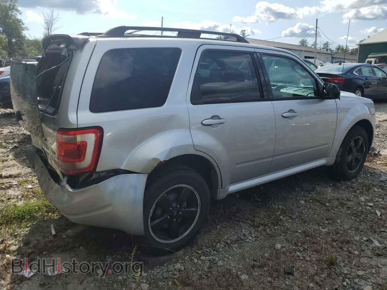 2010 FORD ESCAPE - VIN: 1FMCU9DG0AKB64962 - Фото 3