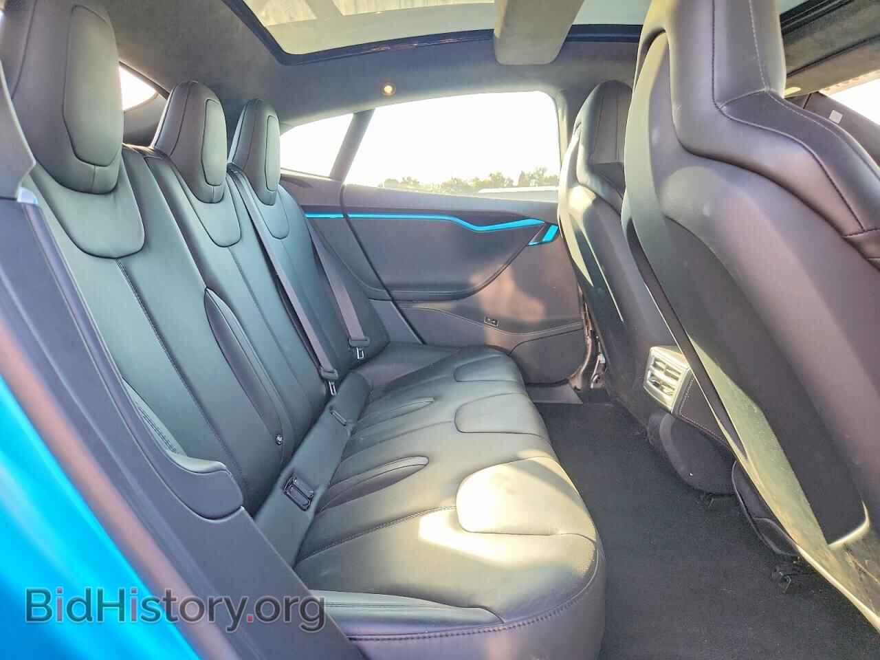 2015 TESLA MODEL S - VIN: 5YJSA1E42FF102093 - Photo 10