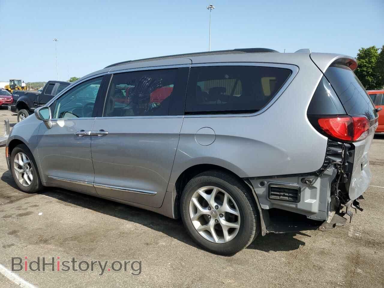 2017 CHRYSLER PACIFICA - VIN: 2C4RC1BG1HR541929 - Photo 2