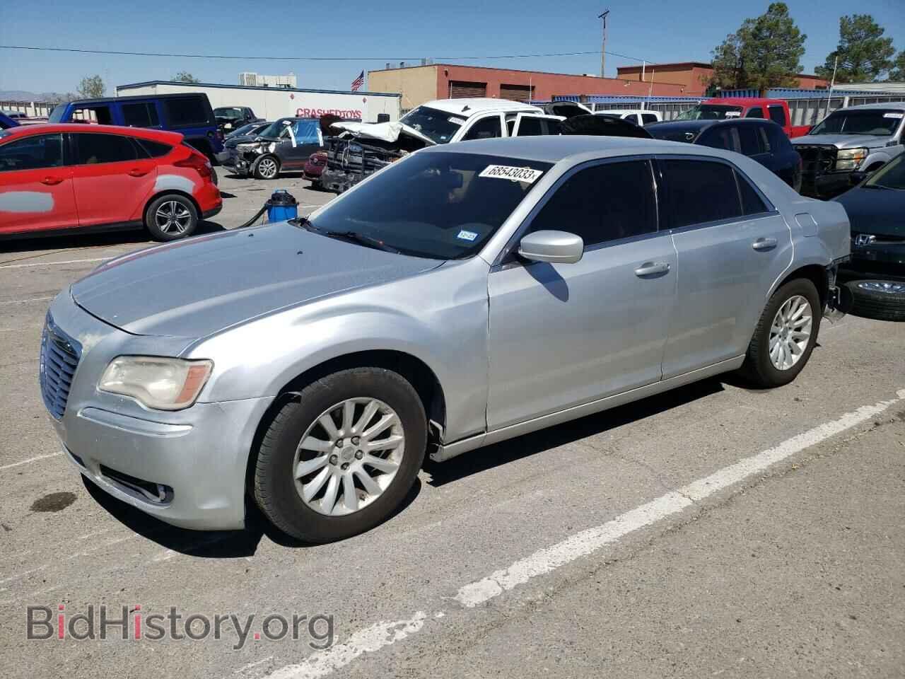 Фотография 2C3CCAAG1CH116284 - CHRYSLER 300 2012