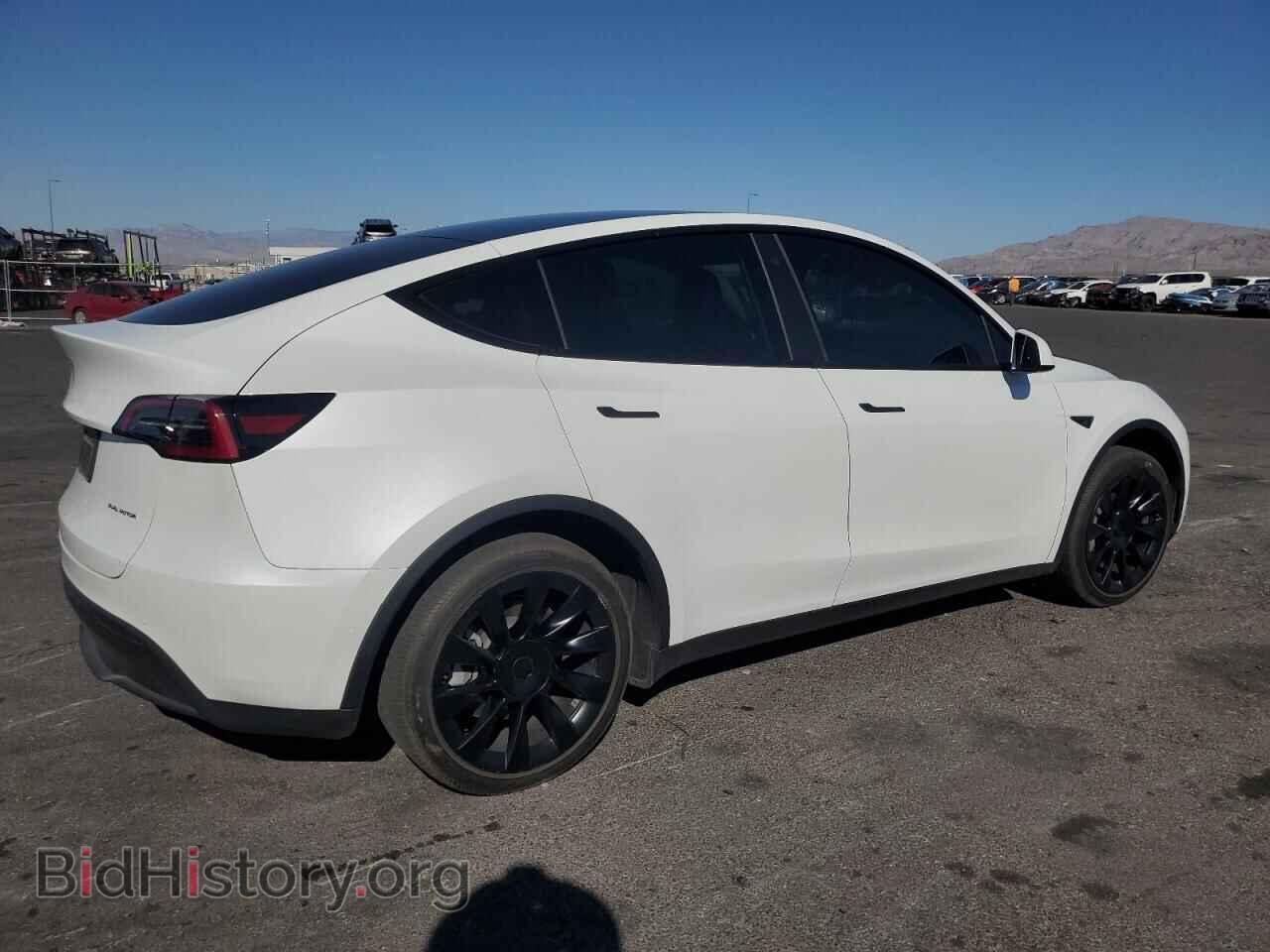 2023 TESLA MODEL Y - VIN: 7SAYGDEE9PF583113 - Фото 3