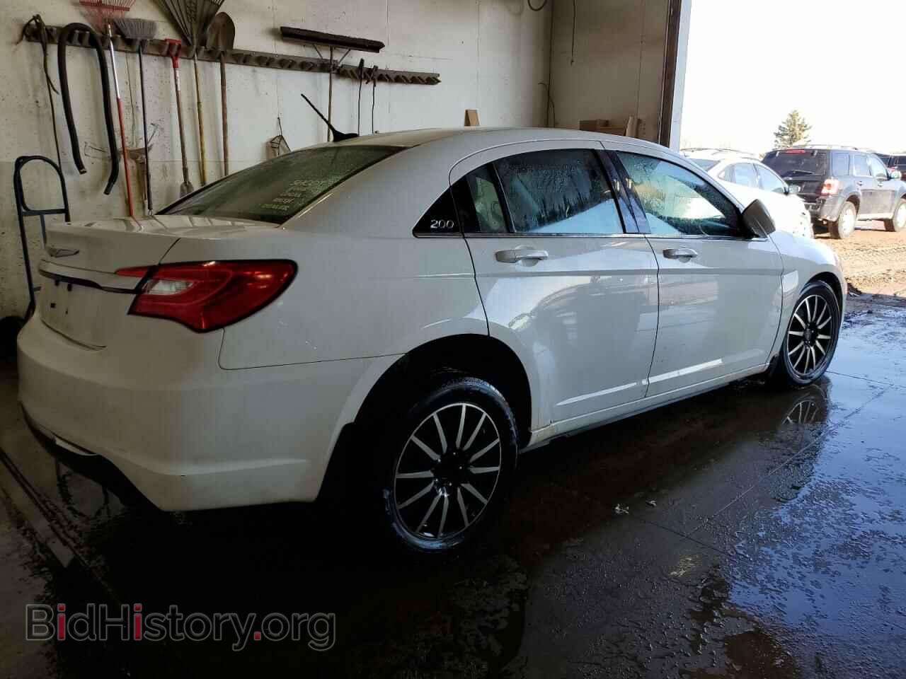 2011 CHRYSLER 200 - VIN: 1C3BC1FB8BN625271 - Фото 3