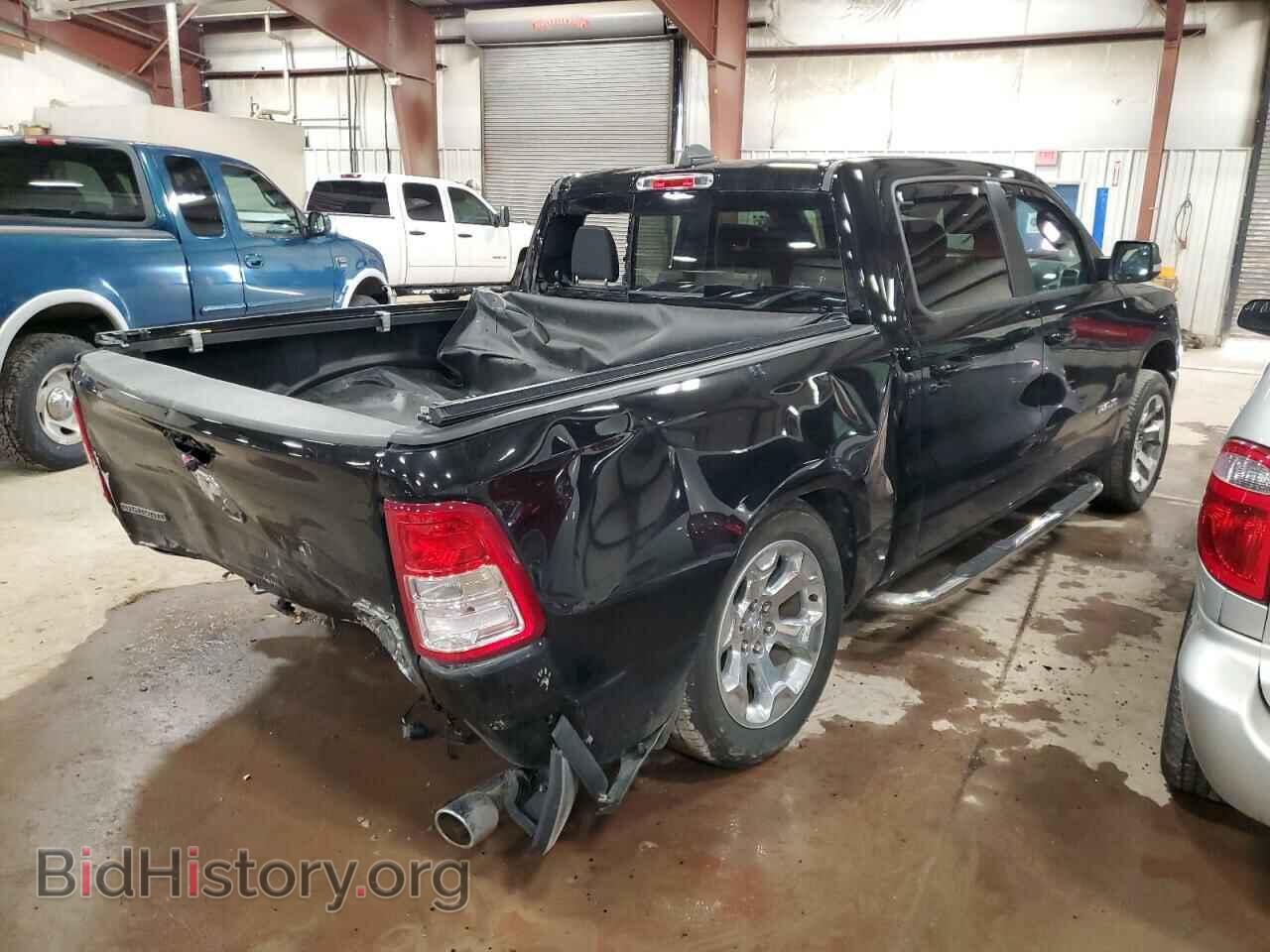 2021 RAM 1500 - VIN: 1C6SRFFT6MN796160 - Фото 3