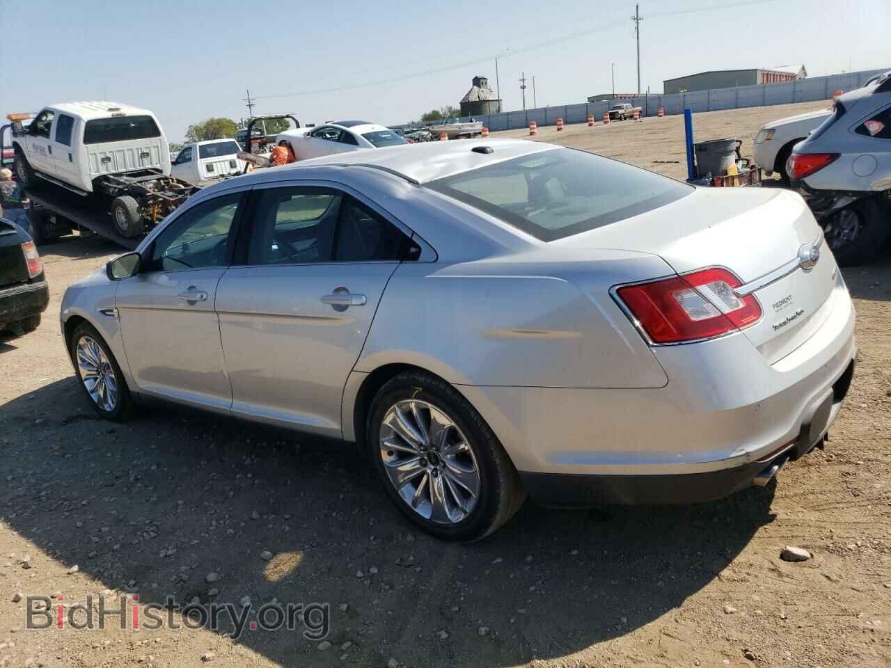2011 FORD TAURUS - VIN: 1FAHP2FW3BG113687 - Фото 2