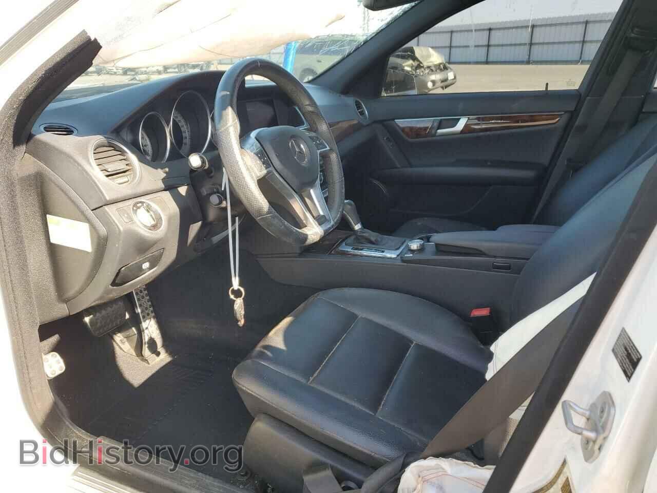 2013 MERCEDES-BENZ C-CLASS - VIN: WDDGF4HBXDA856471 - Фото 7
