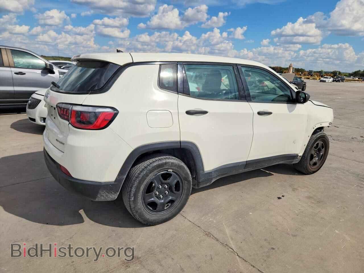 2017 JEEP COMPASS - VIN: 3C4NJCAB9HT661111 - Photo 3
