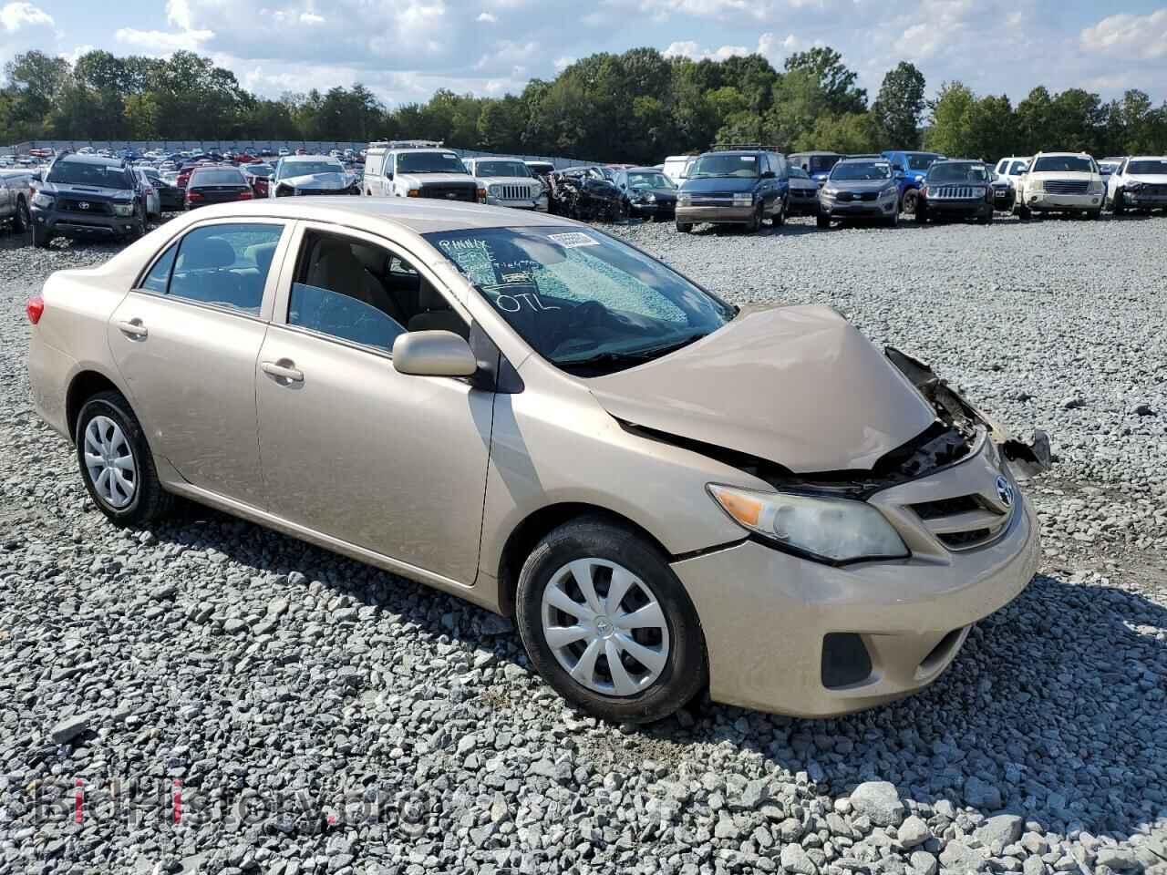 2013 TOYOTA COROLLA - VIN: 2T1BU4EE3DC983387 - Photo 4
