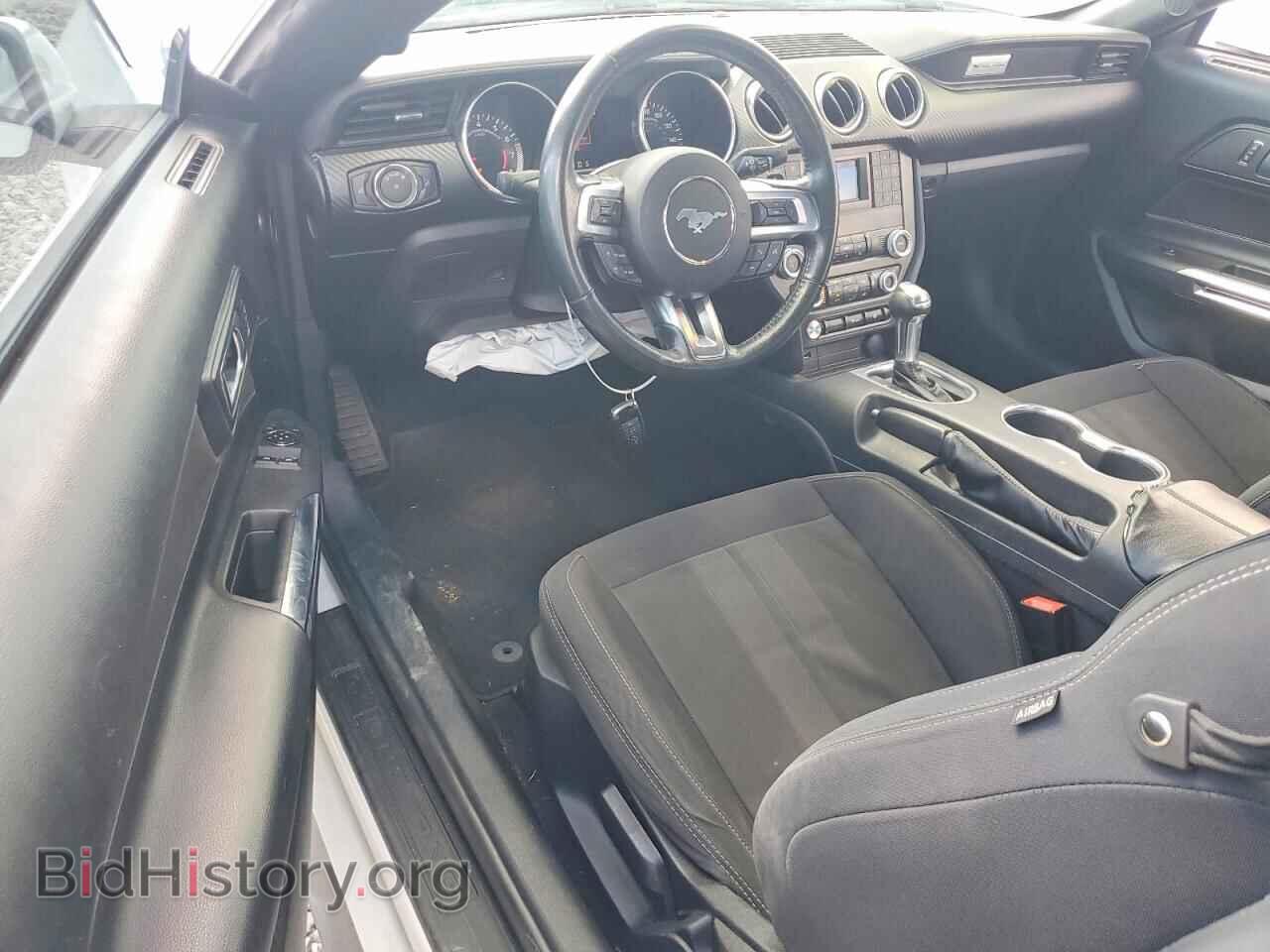 2019 FORD MUSTANG - VIN: 1FA6P8TH4K5203944 - Photo 8