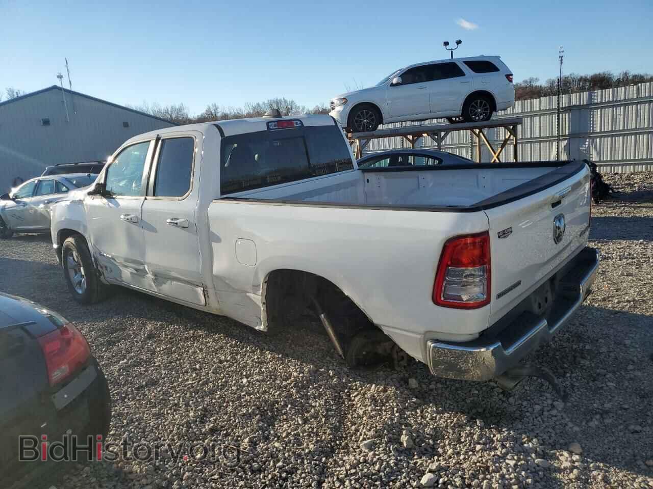 2020 RAM 1500 - VIN: 1C6SRFBT9LN297647 - Фото 2