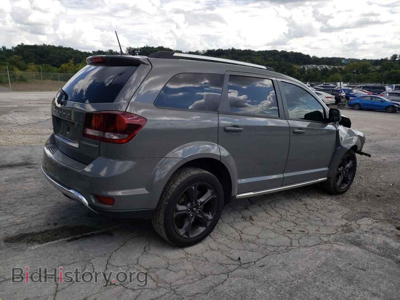 2020 DODGE JOURNEY - VIN: 3C4PDCGB2LT206150 - Фото 3