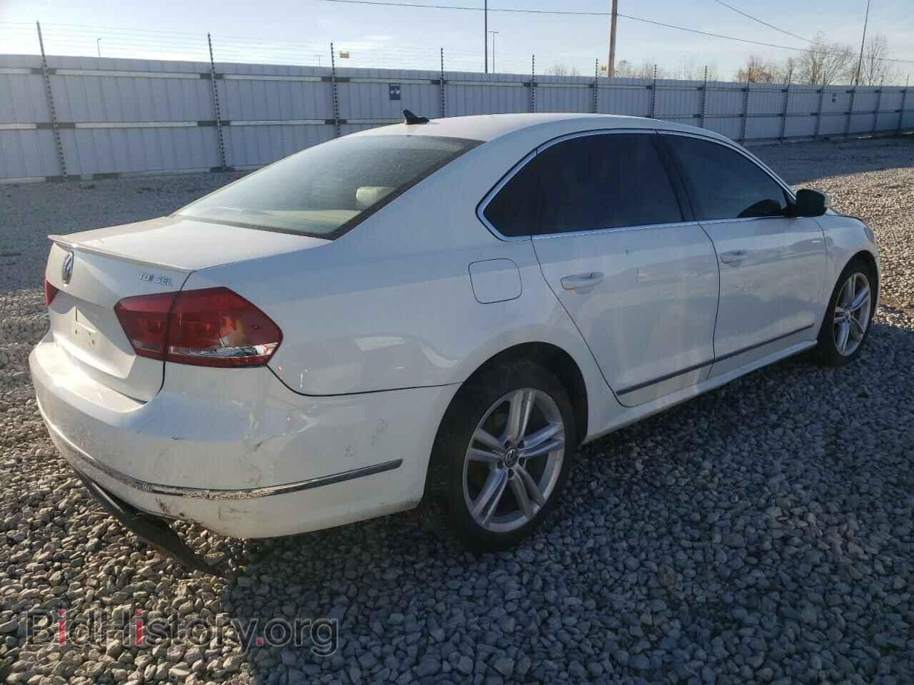 2013 VOLKSWAGEN PASSAT - VIN: 1VWCN7A30DC135559 - Фото 4