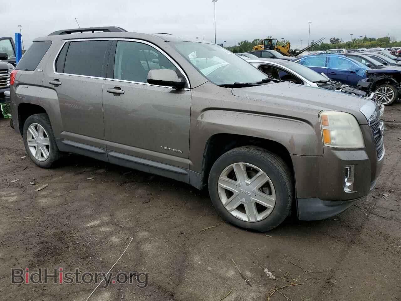 2011 GMC TERRAIN - VIN: 2CTALSEC5B6357442 - Photo 4