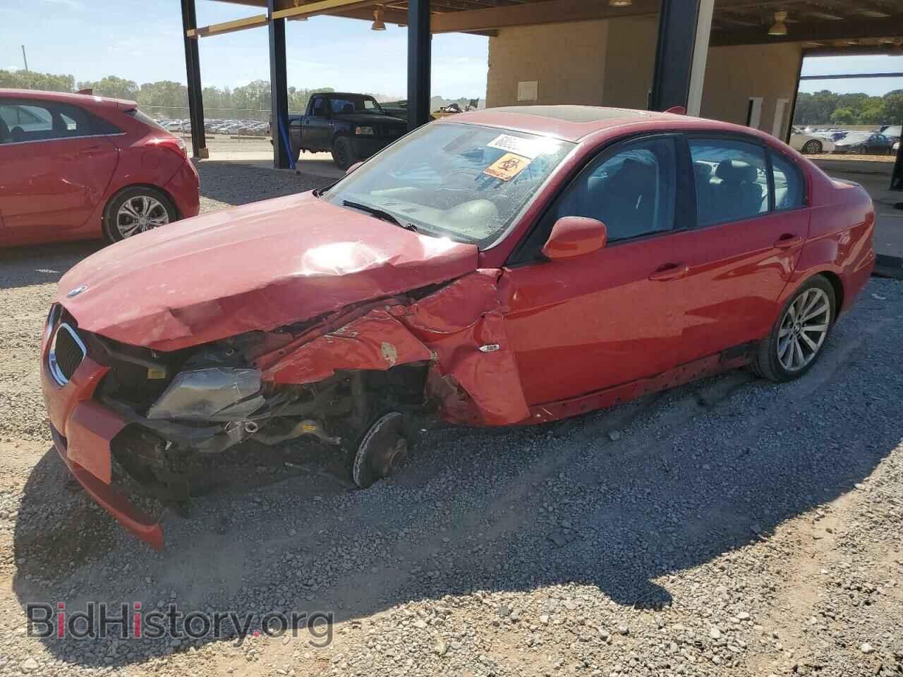 Photo WBAPH7C55BE677720 - BMW 3 SERIES 2011