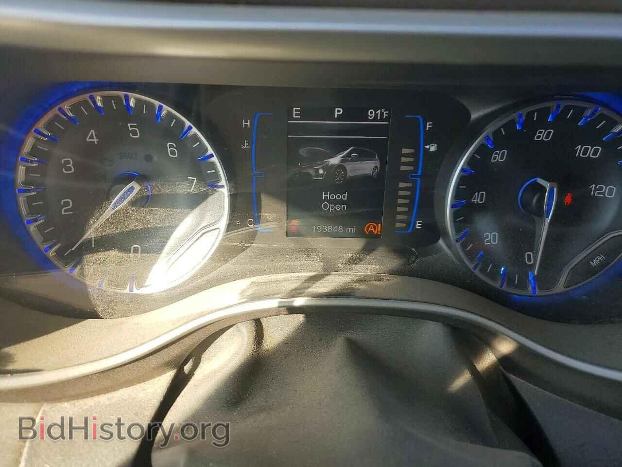 2017 CHRYSLER PACIFICA - VIN: 2C4RC1DG1HR676082 - Photo 9