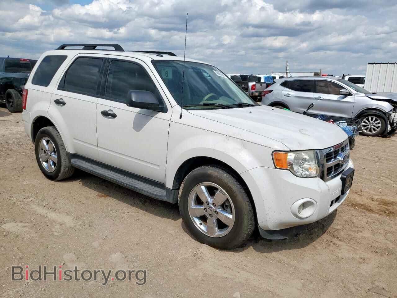 2011 FORD ESCAPE - VIN: 1FMCU0DG5BKB34952 - Фото 4