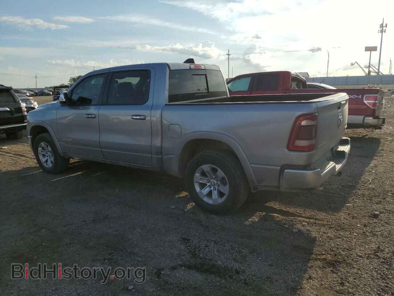 2019 RAM 1500 - VIN: 1C6SRFJTXKN506037 - Фото 2