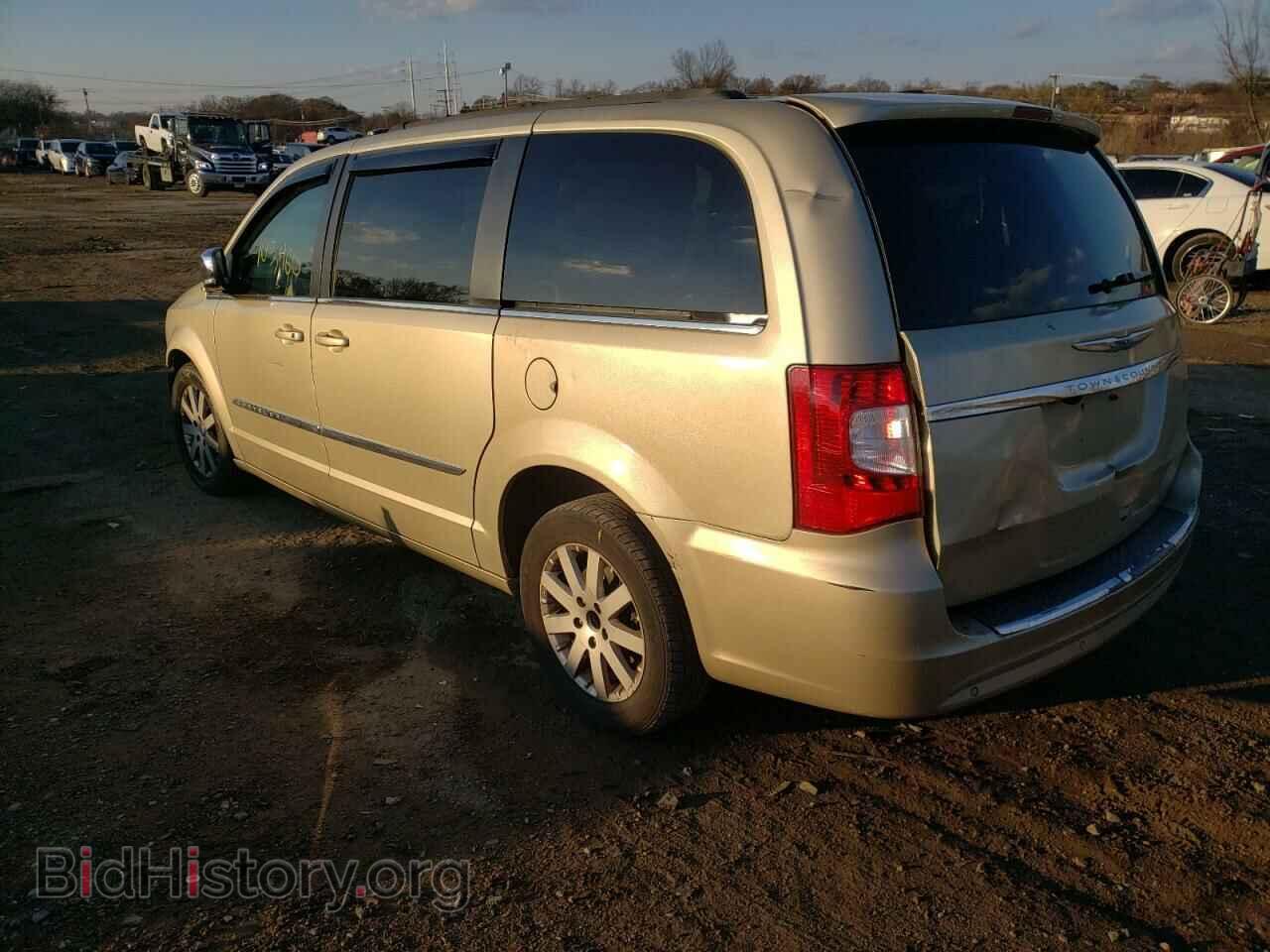 2011 CHRYSLER MINIVAN - VIN: 2A4RR8DG7BR784165 - Фото 2