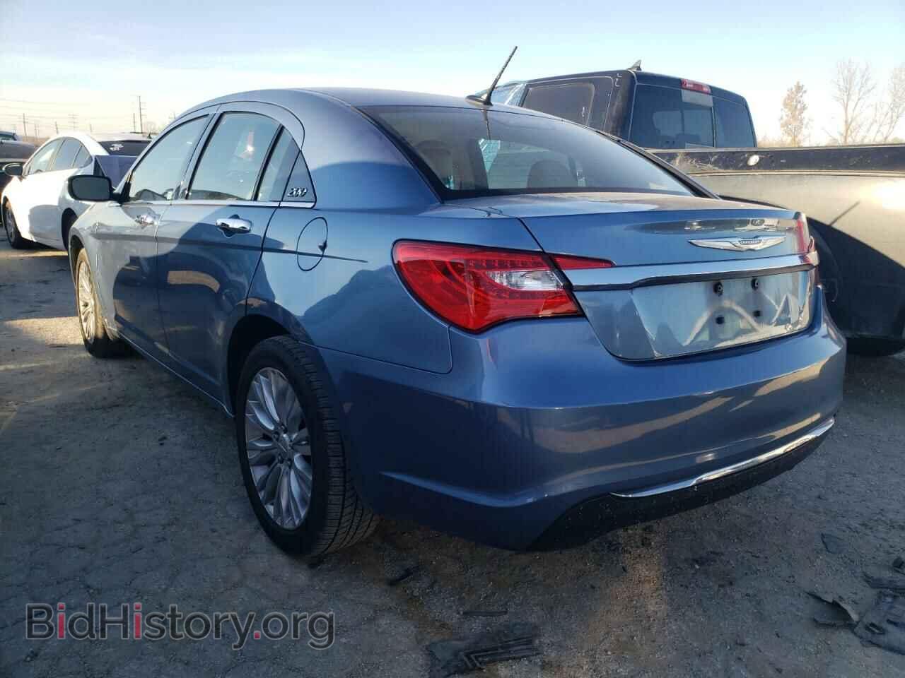 2011 CHRYSLER 200 - VIN: 1C3BC2FB0BN582986 - Фото 2
