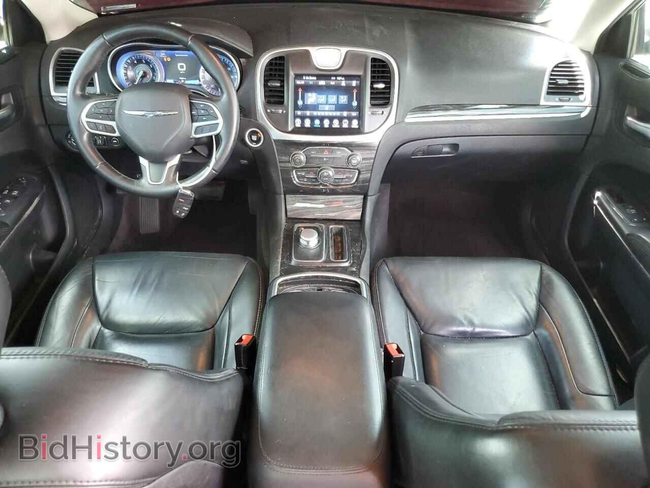 2017 CHRYSLER 300 - VIN: 2C3CCAAG6HH663820 - Фото 8