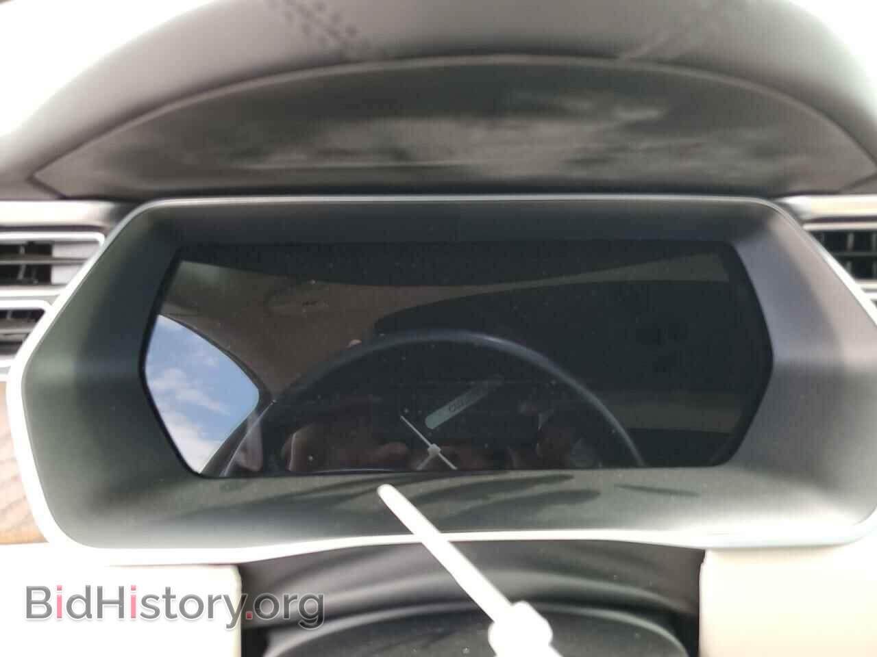 2017 TESLA MODEL S - VIN: 5YJSA1E2XHF229966 - Фото 9