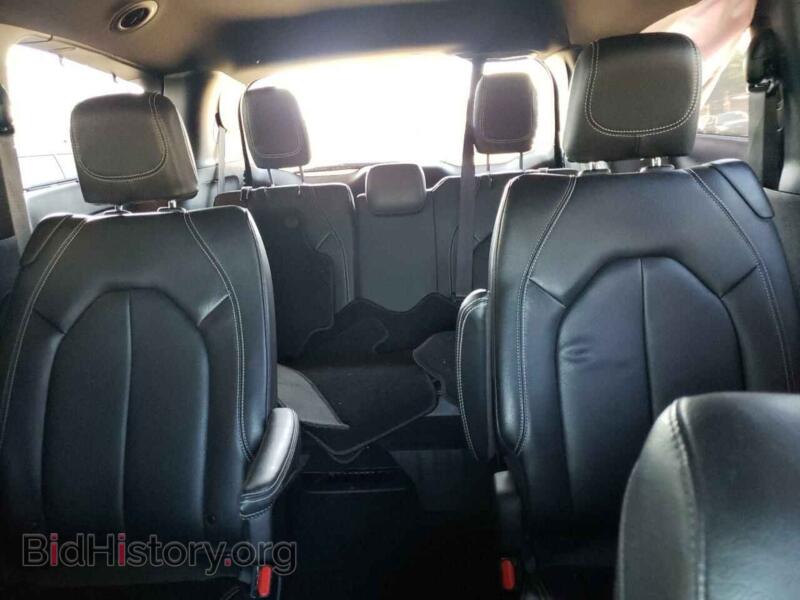 2022 Chrysler PACIFICA (VIN 2C4RC1BG1NR225720) — photo 10 of 13