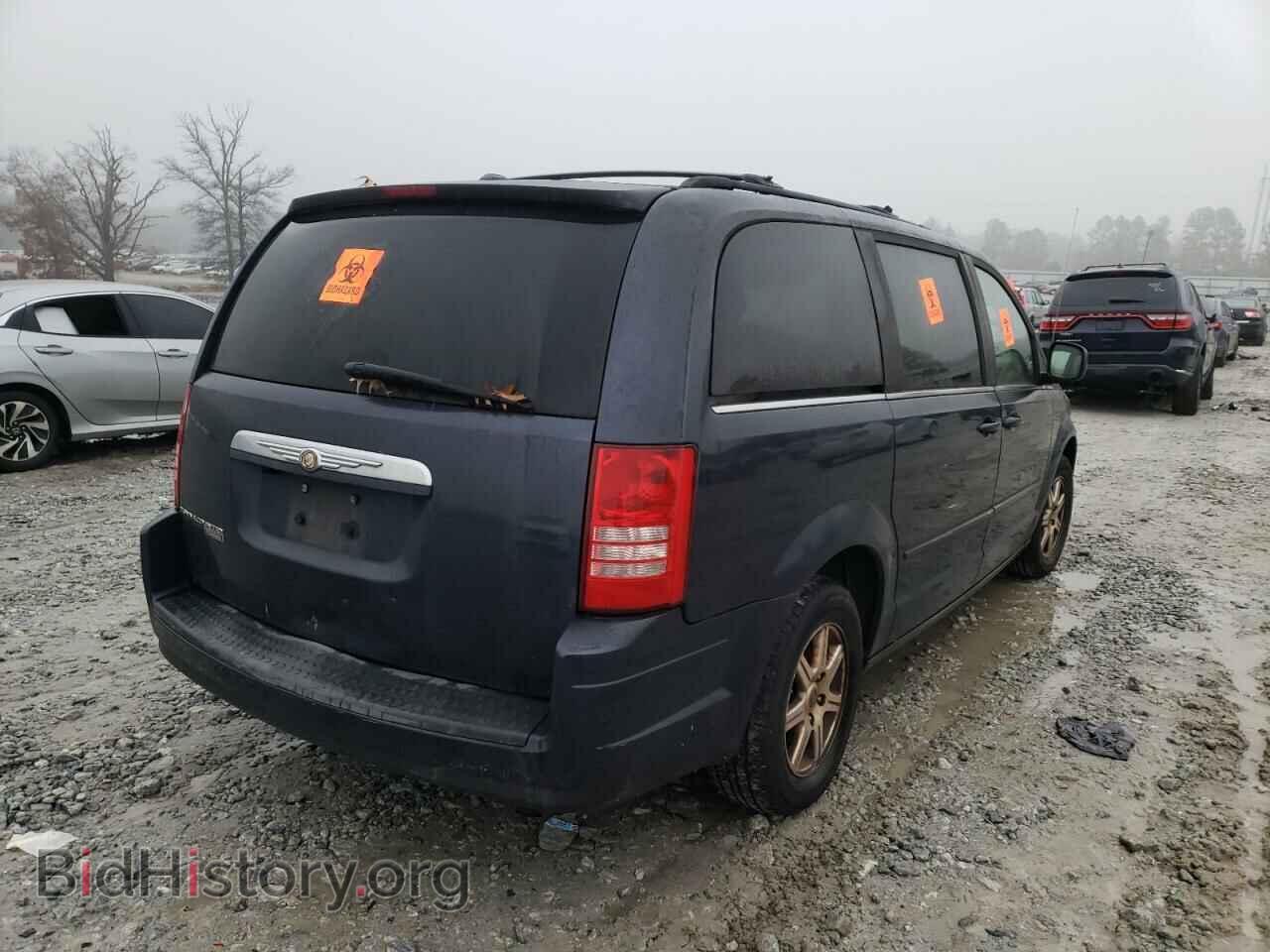 2008 CHRYSLER MINIVAN - VIN: 2A8HR54P68R662284 - Фото 4