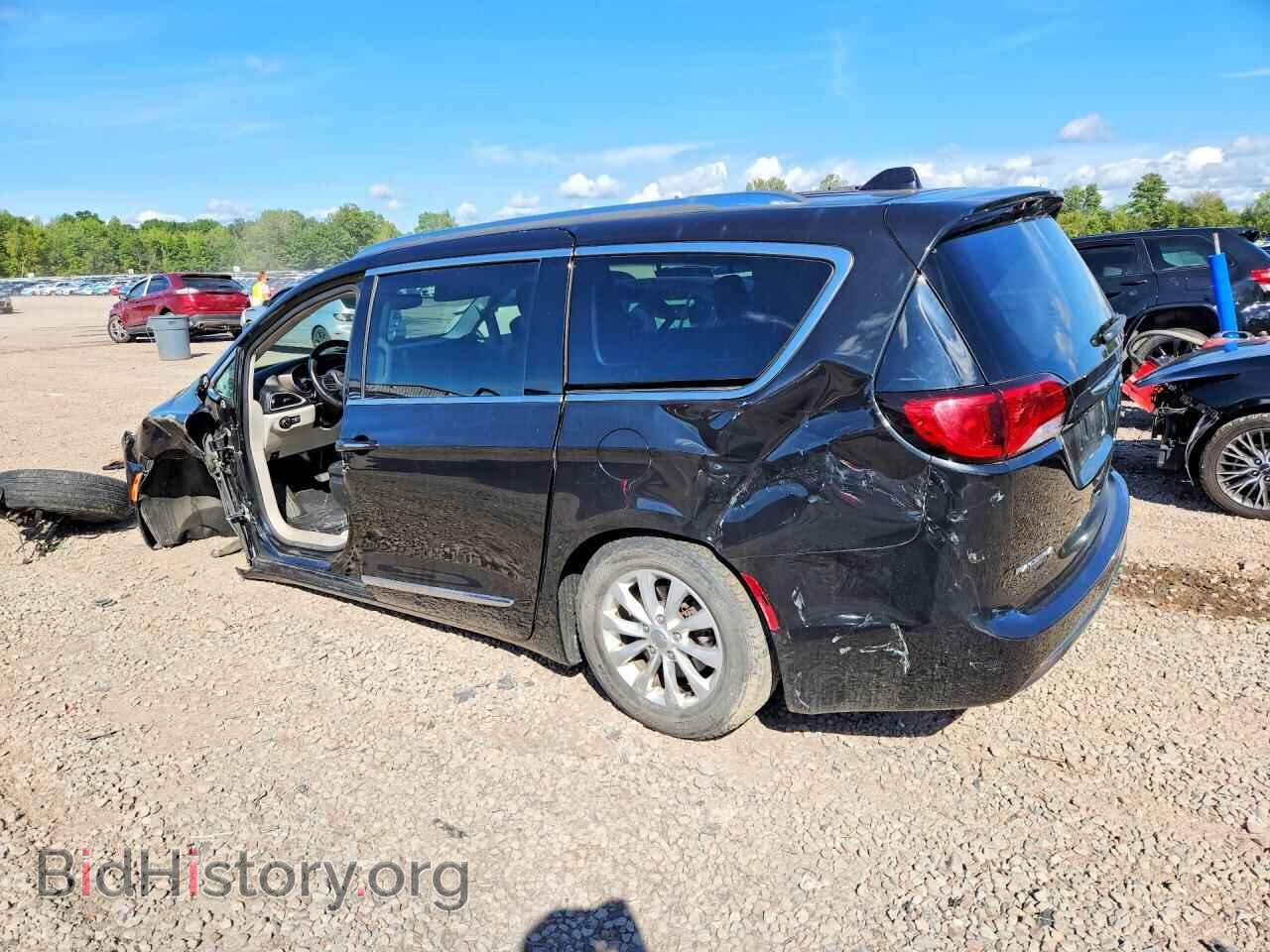 2018 CHRYSLER PACIFICA - VIN: 2C4RC1BG5JR152152 - Photo 2