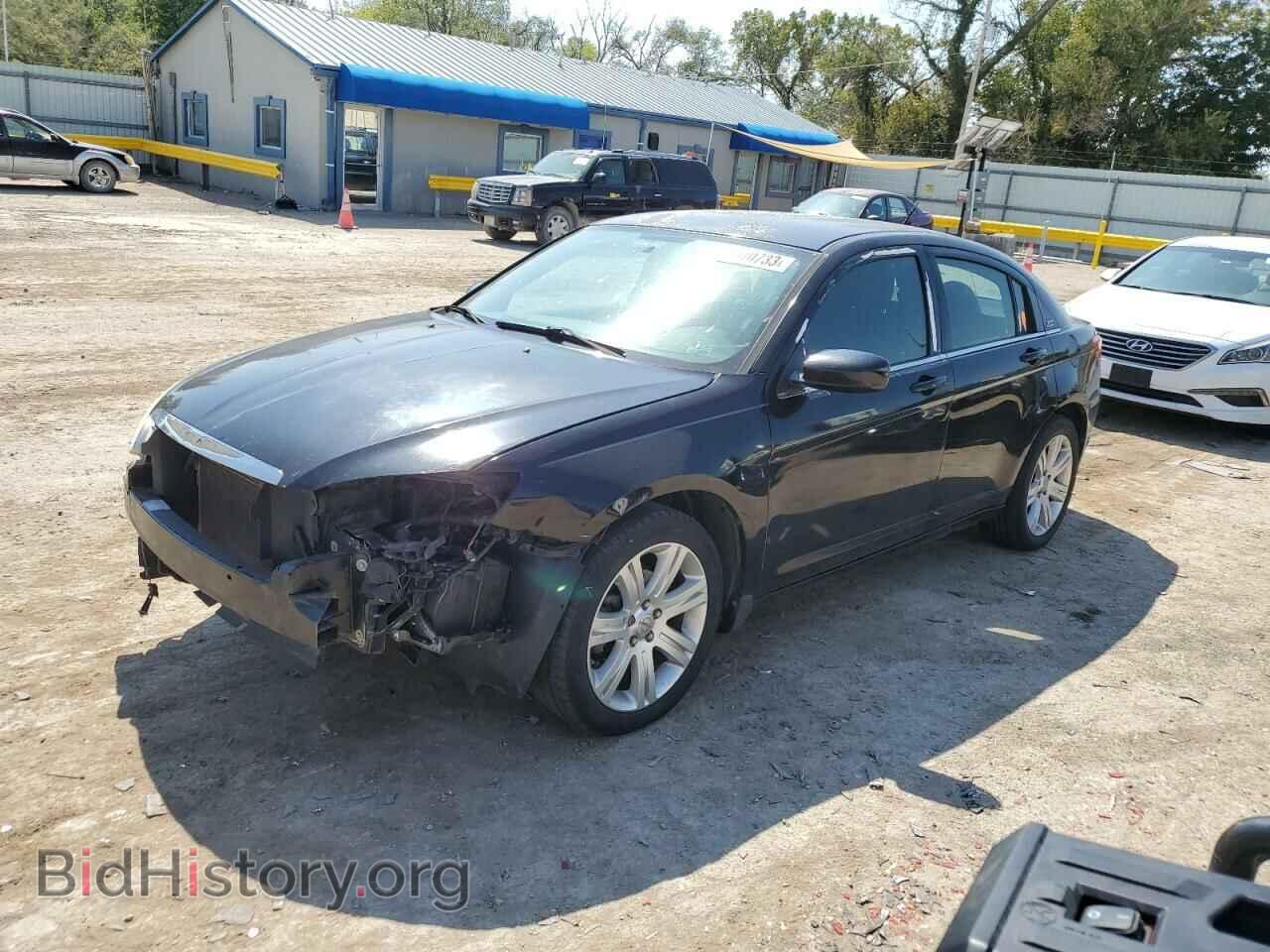 Photo 1C3CCBAB3DN705226 - CHRYSLER 200 2013